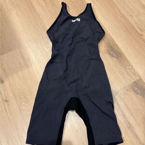 Arena Tech Suit